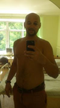 у каждого своё) месяц назад сломал левую часть лица столкнувшись с другим велосипедистом лоб в лоб) приятного мало, но без той гонки моё лето, было бы не полным