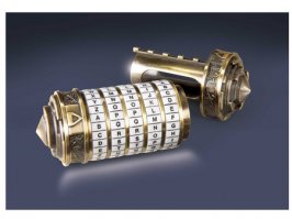 Криптекс - изобретение не только для хранения, но и для уничтожения. ввёл неправильный код, попытался вскрыть - папирус разъедается уксусом или кислотой. Чё за флэшка то?! Забыл ввести код - хана инфе?!