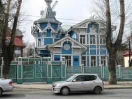 Прикольный.Сгущенкин дом