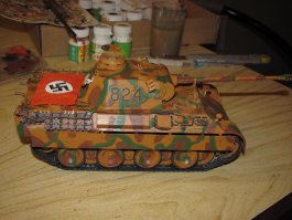 Вот так получилось...
По сравнению с твоим ИСом - отстой... 
Аэрографа у меня нет... крашу кисточками.