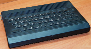 самый первый мой. информационный игровой комплекс Веста ИК-30...
любимая игра Dizzy, больше всего нравилась Dizzy 2. да много интересного было. прикол в саботере помню - сорвешься с высоты и летишь 100500 экранов, пока не разобьешься))
эх, ностальгия)