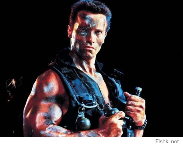 Арнольд всегда был и останется "бабником".Не смотря на то, что почти все фото тут постановочные, он и в жизни такой.Нет, я его лично не знаю конечно, просто нынче прочёл его афтобиографию (года два назад вышла).Там Шварц вполне себе откровенен в воспоминаниях.Чего только стоит его сын от горничной (долго объяснять - надо будет,сами нагуглите).И да, Шварцнегер - спасибо за детство!За те фильмы, засмотренные до дыр в 90-ые!