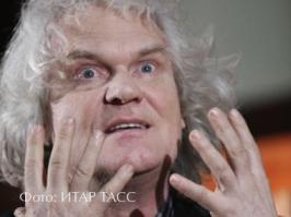 Вы не поверите, что вытворяет эта кошка