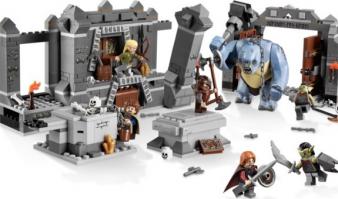рукожопство?
    "Этот эксклюзивный, огромный игровой набор Lego 9473 «Шахта Мория» позволит Вам соорудить целый подземный город под названием Морий. В этом конструкторе из серии Лего Властелин Колец представлено много интересных мини фигур (два орка с оружием, Леголас с луком, гном Гимли, Боромир, хоббитПиппин и два скелета).  С набором Лего 9473 «Шахта Мория» Ваши детишки смогут не только воспроизвести любимые моменты известного романа, но и создать массу новых интересных игровых сюжетов."