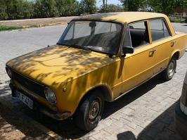 Там полно "братьев" жигулей