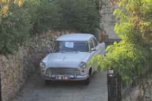 Да и на улицах в Турции полно раритетов