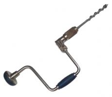 коловорот вот,
а то дрель ручная, с двумя скоростями.