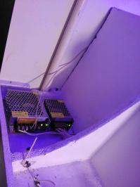 автору темы - респектище палюбасу! +++

вытяжку я уже свою показывал, используется на кухне как бра (когда не готовим))).

первый раз слышу, чтобы на концах лента затухала!, тут или лента непонятная, или неправильно произведены расчеты с питанием. 
также всё что в цепи, помимо светодиодов, тоже "кушают", ШИМ, диммер, проч.
 
(я оба конца пятиметровой ленты ставлю рядом и светят одинаково))

я использовал открытые блоки питания с запасом ;) (на фото)

из остатков ленты я нафигачил фонариков, на случай аварийного отключения ЭЭ. (на фото)

офигенная тема! светить могут сутками (0,2-0,4-0,7мА/ч. от 7А-ого аккума), освещают всю хату, не нужно никаких свечек-коптилок )))
обычные акки от УПСов.