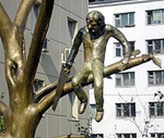 памятник уже стоит, Якутск