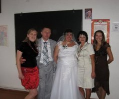 Невеста на одного армянина похожа...