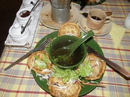 Нашел свою фотку с жареными момо