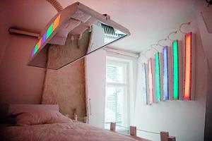 Самая отпадная гостиница, а не только один номер-это "Propeller Island City Lodge" в Берлине. В среднем всегда около 30 номеров, ни один не повторяется, по цене не особо и дорого, 80-120 евро в сутки. Самой дорогой это первое фото с клетками,200 евро.