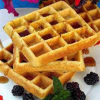 Вы представляете, я еще и икру без масла ем  с вот такими вафлями.