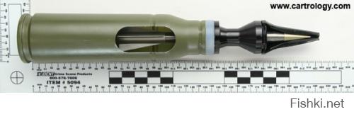 На фотографии патронная лента, снаряжённая американскими бронебойными снарядами 25x137мм KBA APFSDS-T M919. Формально может использоваться на любой пушке, использующей этот калибр, но в основном идёт в автоматическую пушку М242 "Бушмейстер", стоящую на БМП М2 "Бредли". Сердечник может быть вольфрамовый или из обеднённого урана.