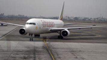 да и 757 выбивается из стилистики боинга
от 757 веет европейскими обводами и мне очень напоминает Ту-204

Туркменский 757
Эфиопский 767
Краснокрылый 204