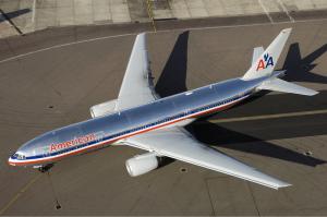 практически KLM

зеркальная ливеря American Airlines наверно лучшая