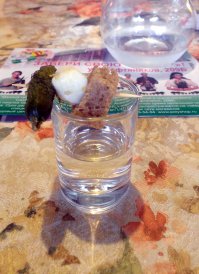 А я вчера сходил, купил и употребил литр темного разливного.

Вот такой презент дают в Перми к супчику и пельмешкам в кафе.