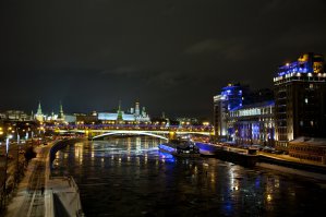 Кому нужна зеркалка?