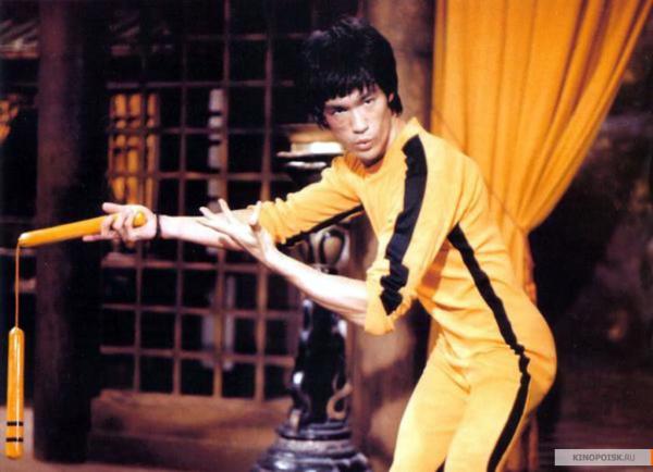 при чем тут костюм из фильма "Убить Билла"??