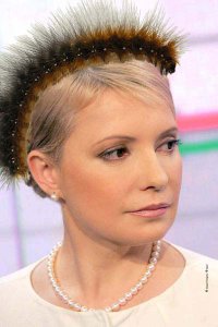 не кусается, но тоже, сука ядовитая..