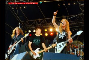 22 неожиданные фотографии знаменитостей