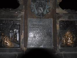 Самый лучший способ очистки бронзовых изделий