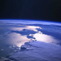 А Крым то явно от Украины оторвался, выглядит как остров.