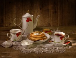 вот вам каждому по блинчику и это не смертельно!!! с масленицей всех!!!