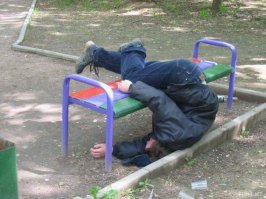 русская алкогольная йога самая бессмысленная и беспощадная...