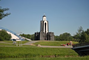 Минск.Афганский остров.Внутри часовни выбиты имена погибших в Афгане призванных из Белоруссии.
