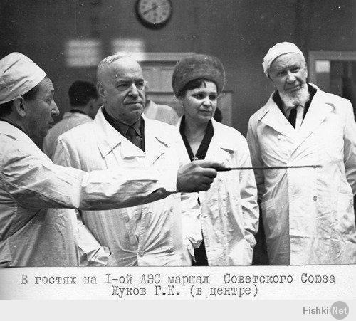 Сложно найти фотографии - все-таки долгое время это был засекреченный объект. Да и город был закрытым до развала СССР т.к. здесь много оборонных предприятий, вторая по высоте вышка в России после Останкинской(На последней фотографии)...