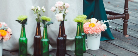 я тут с КП. Могу предложить поставки ваз под цветы компании, занимающейся организацией свадеб. После выходных вазы можем отгружать бОльшими партиями.