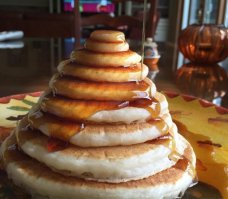 я не перфекционист, но это даже меня раздражает...