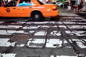 шел бы ты от сюда, петушок!