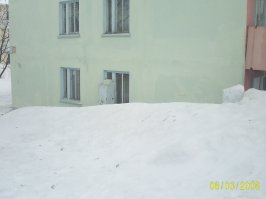 на Курилах тоже бывало заметало)