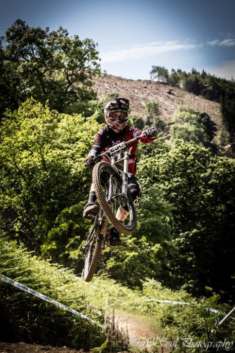 Вот и фото этого фотографа)