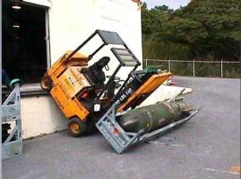 этот точно штаны замарал))