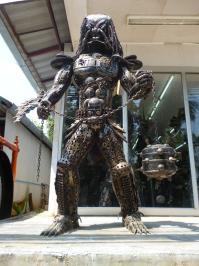 А я вот сфоткал вот такого Хищника в Таиланде на Самуи