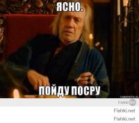 Девушка против уличного боксера-автомата