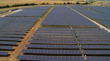 Montalto di Castro PV Power Plant, Италия   84,2 МВт