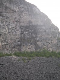 Сейдозеро, Кольский п-ов, этим летом, хороший бы аппарат, а к нему хорошего фотографа:), не хуже бы смотрелось: