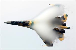 ну и зачем тут f18 и f22? другое дело су-35 или Т50!