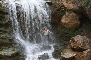 А где это? я был тут Руфабго, а вот до Гуамского не доехал походу... этот тот перевал - откуда к Сочи добраться можно?