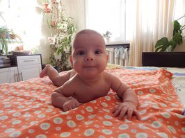 Закину немного фоток своего Вовчикуса. Для устойчивого роста народа надо, что б в каждой семье было как минимум двое малых, я вот начал выполнять норму =). Всем бобра и побольше таких чуд =)