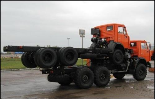 Грузовик, перевозящий грузовики! ;)
