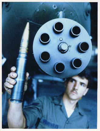 GAU-8 Avenger(Мститель)

Видео смотреть с 40.00