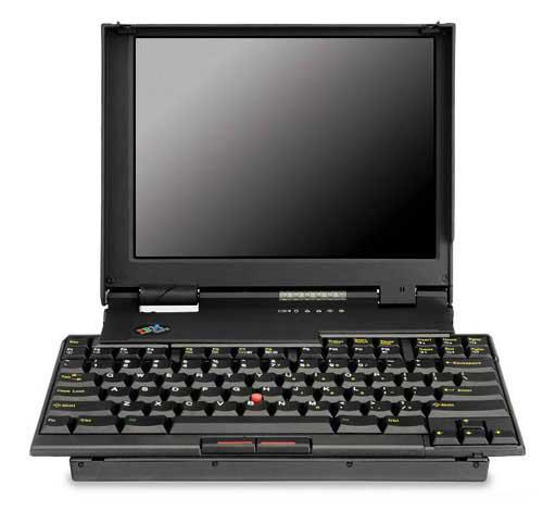 Офигеннная гифка, ей, уже лет ...18!!!!
Клавиатура бабочка была впервые представлена в 1995 году компанией IBM на ноутбуке IBM ThinkPad 701. Это позволило использовать более крупные клавиатуры (11,5 дюйма = 29,21 см) с более компактными ноутбуками. Как видно на изображении ниже клавиатура расширяется после открытия ноутбука.

Клавиатура бабочка на ноутбуке IBM ThinkPad 701.

Когда ноутбук складывают, то клавиатура уменьшается и крышка закрывается. Из-за плохих продаж и появления крупных ноутбуков с большими дисплеями клавиатура бабочка больше не была использована с другими ноутбуками.