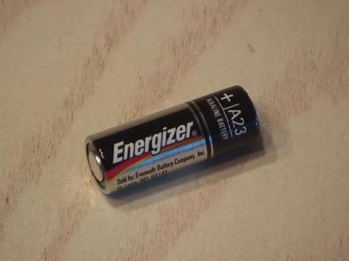Я тоже решил попробовать и взял батарейку енерджайзер - о!, ****!!! схватил сони и тоже самое - это заговор!!:)