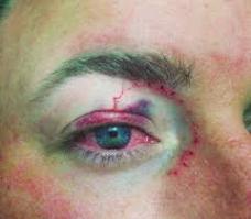 в каждой пьяной компании найдется такой му*ак