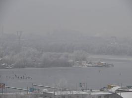 А у нас зато можно рыбу ловить прямо в городе: